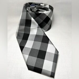 Apt. 9 Tie
